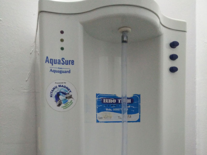 Clean and Hygienic cold drinking water facility Rajpath Academy.